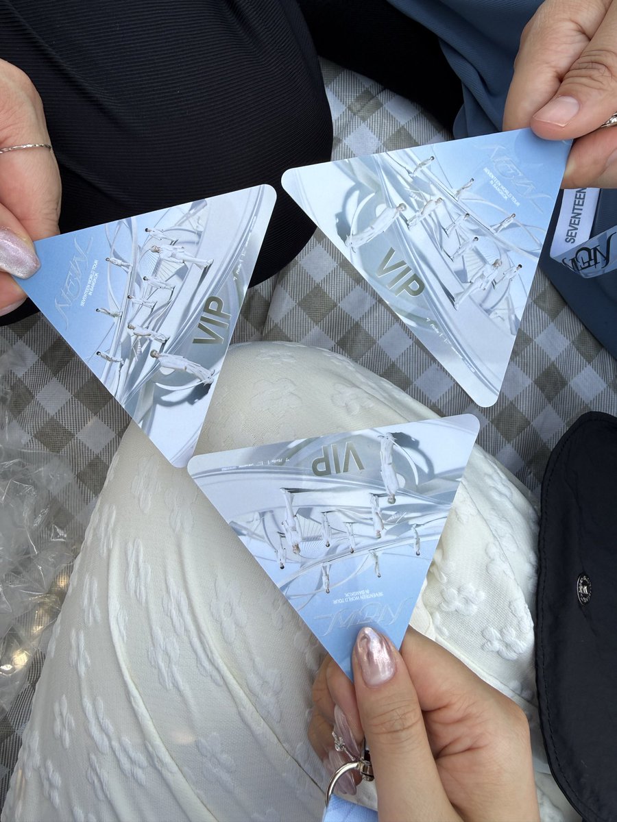 Bangkok day2!! 

덥지만? 살아남아보자?