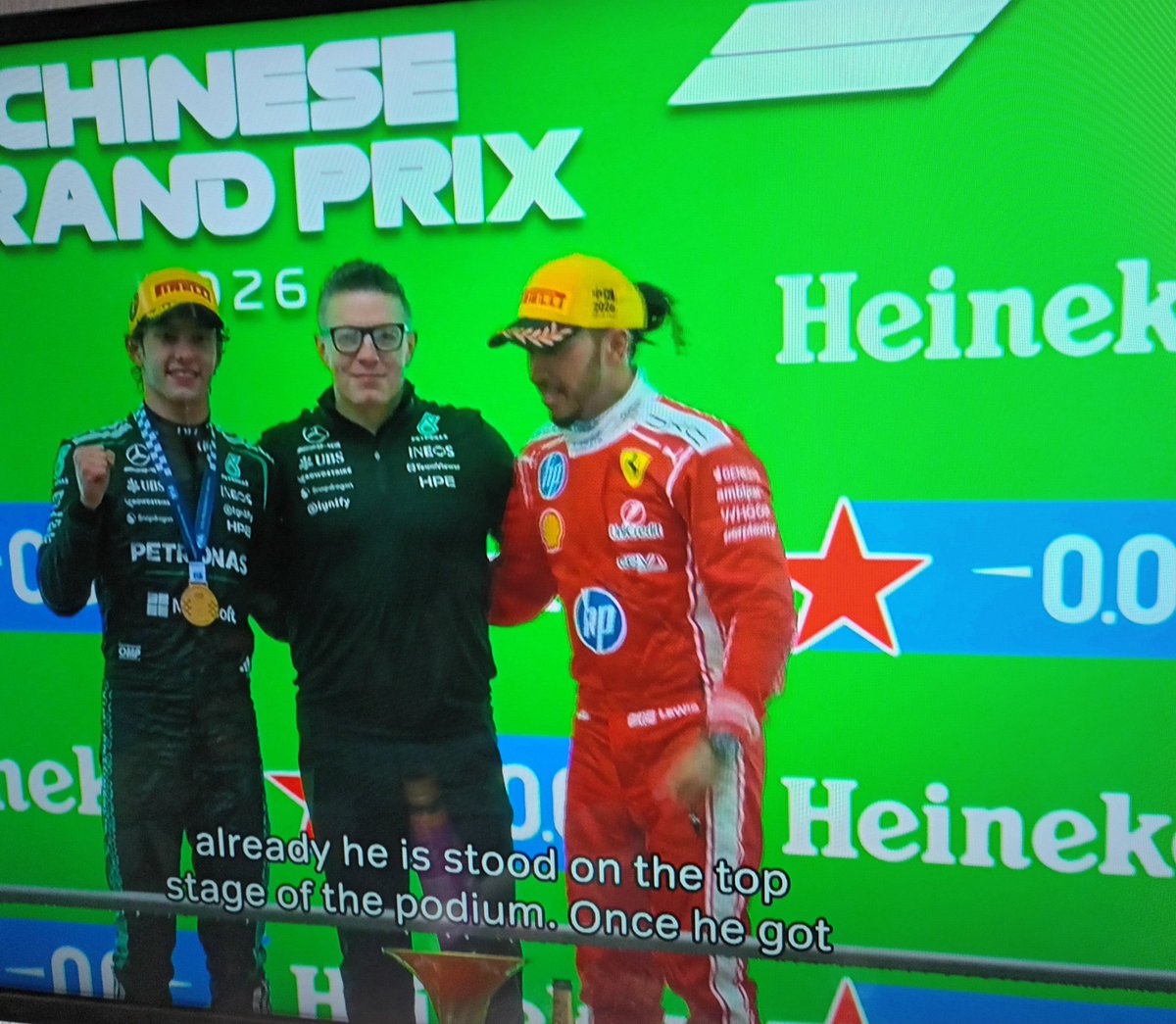 B💜 B💜 tweet media