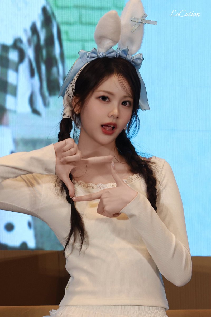 LoCation tweet media