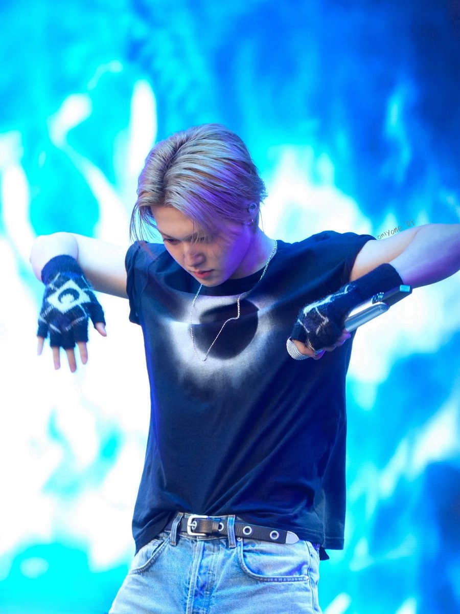 onlyone DY tweet media