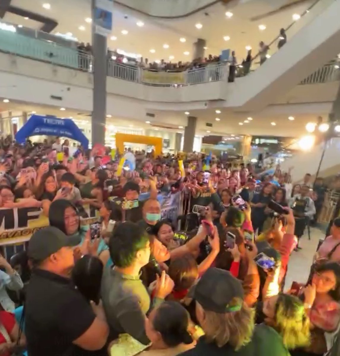 Soo👻✨ ALMOST US 💕 tweet media