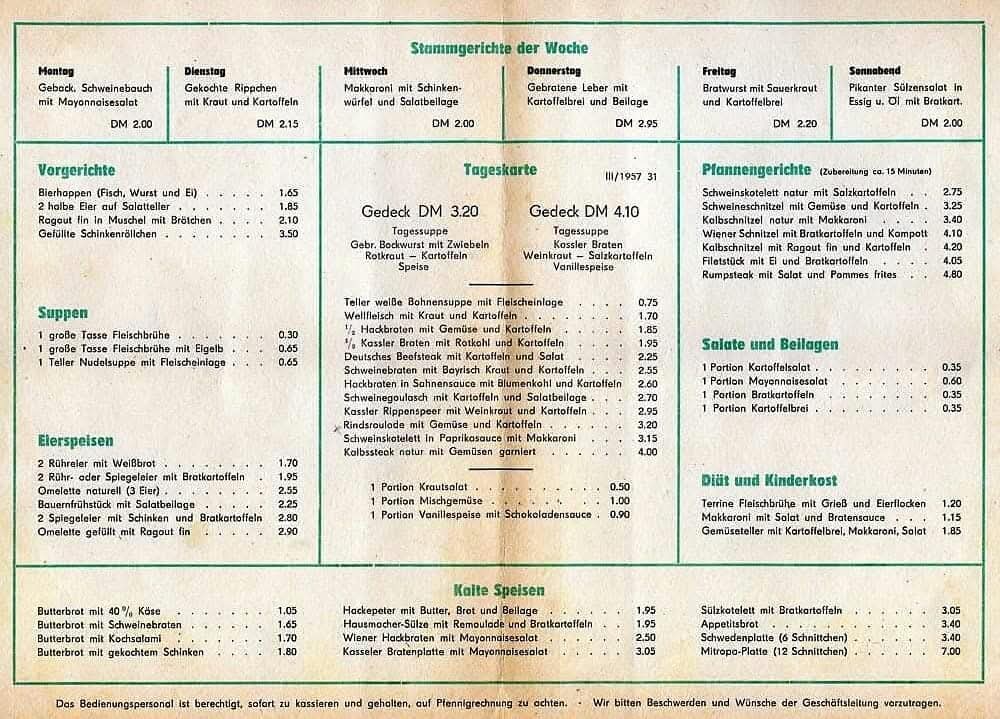 DDR_Reklame's tweet photo. In der #DDR bewirtschaftete die #MITROPA nicht nur Speise-, Buffet- und Schlafwagen, sondern eine Vielzahl von gastronomischen Einrichtungen vor allem in den größeren Bahnhöfen. #Speisekarte #Restaurant #Gaststätte #Bahnhof #Eisenach #Imbiss #GDR #Ostalgie #EastGermany https://t.co/5pnGFmKIfp