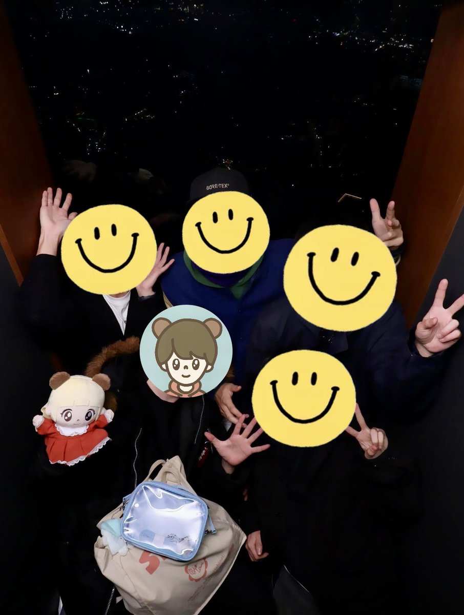 tugetugedesu's tweet photo. SNKMトートand パペ in Seoul 

#せなくまチャンネル https://t.co/710gxa2Q7b