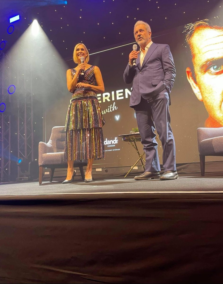 MelGibson765's tweet photo. What a night! @AnExpWith put on a world leading show, and Mel revealed EXCLUSIVELY that he will be directing Lethal Weapon 5 quite soon. He got emotional - fighting tears - talking about the late Richard Donner, who had asked Mel if he would take the reigns if he died. https://t.co/i0SMyHujNP