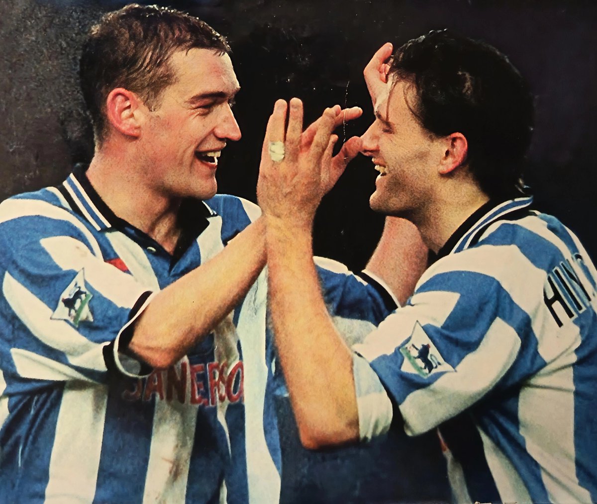 Sheffield Wednesday goal celebrations for two blokes called Andy. #SWFC