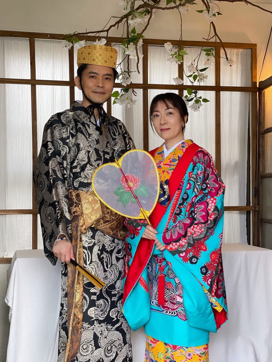 素敵なご夫婦ご来店☺️

新しく仕入れた男性琉装がとてもお似合いで、奥様も普段からお着物を着られるとの事で、琉装もバッチリ美しさ増々でした♡

楽しかったと言う感想と表情がとても嬉しかったです

沖縄満喫してくださいね〜🌺
ご来店ありがとうございました🌿
