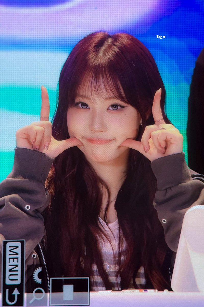 chexsxx's tweet photo. 260315 #영파씨 #YOUNGPOSSE #한지은 #JIEUN https://t.co/DjXz7SutxC