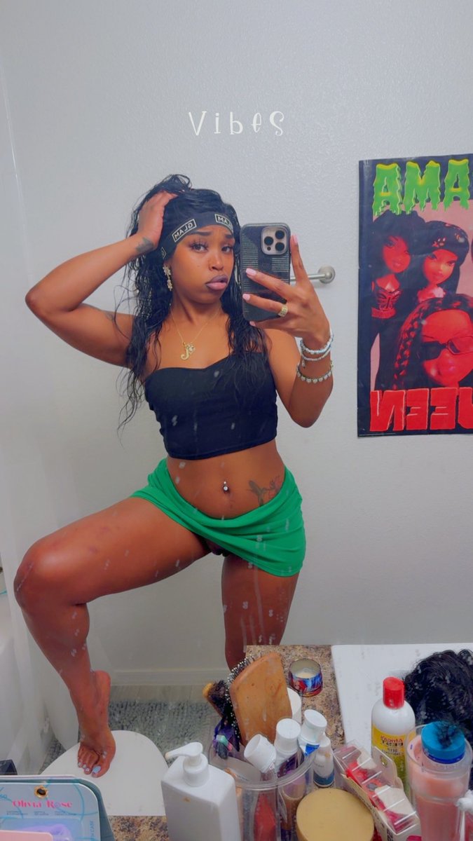 OnlyjeheneB's tweet photo. I know how to fuck good🍆🍑💦 https://t.co/bC72DvSotA