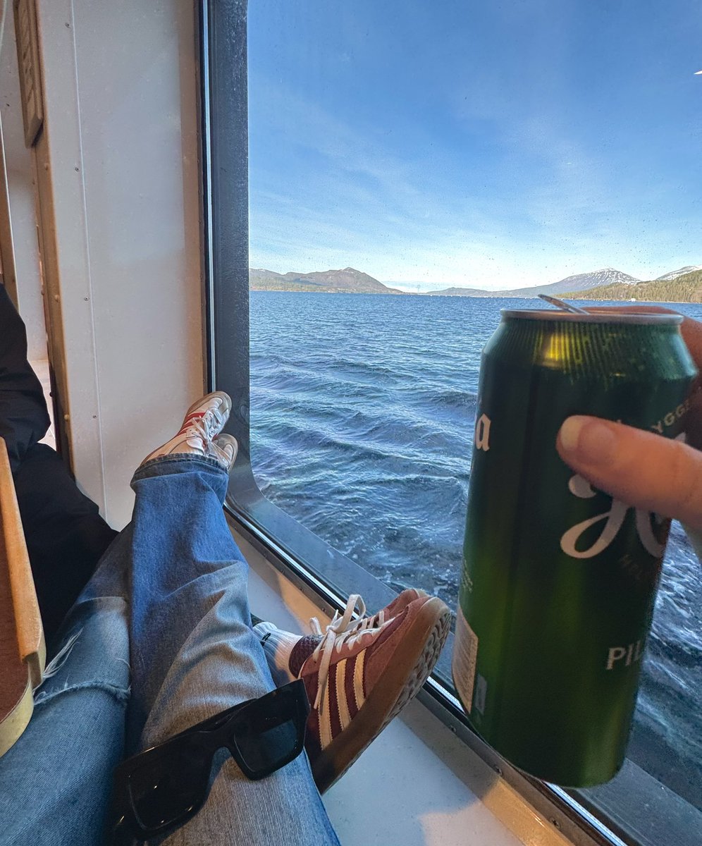 Benedikte tweet media