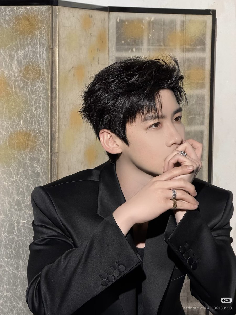 미쳤나봐🥹 심장 터질뻔
백경정 보러 중국 가야해✈️ 
이 남자 사랑하지 않는 법 나는 몰라