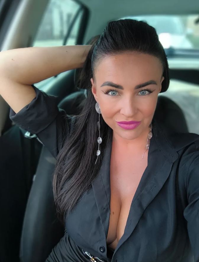 DutchMILF 🇳🇱 tweet media