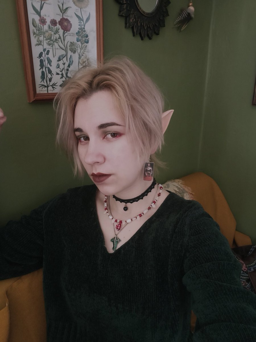 сонный лис 🌷 tweet media