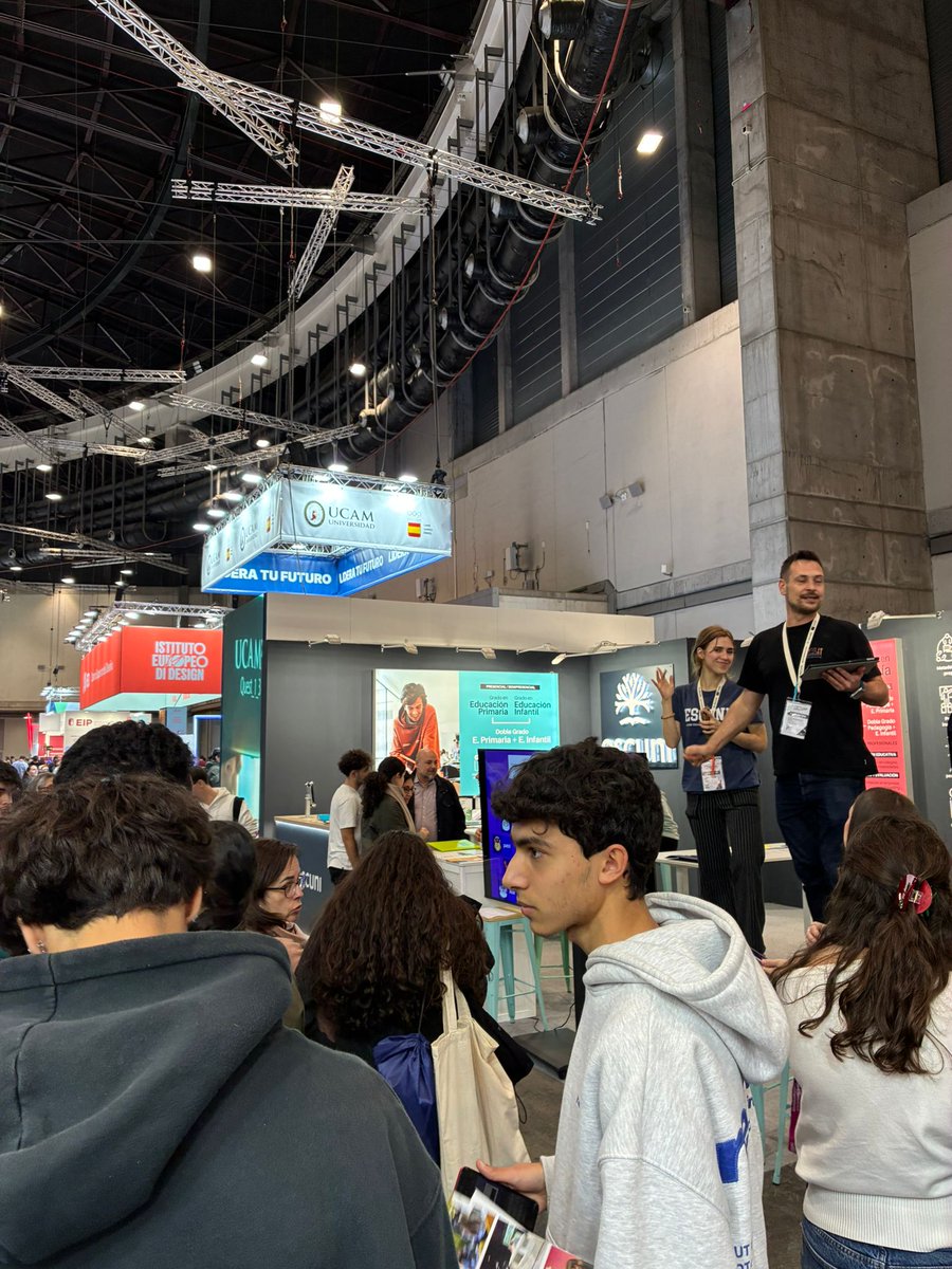 Escuni Centro Universitario de Educación tweet media