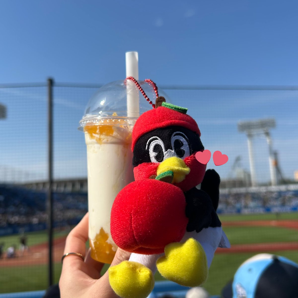 swallows__yu's tweet photo. 神宮オープン戦！連番楽しかった🥰🎶 https://t.co/Tr0l6ILcWK