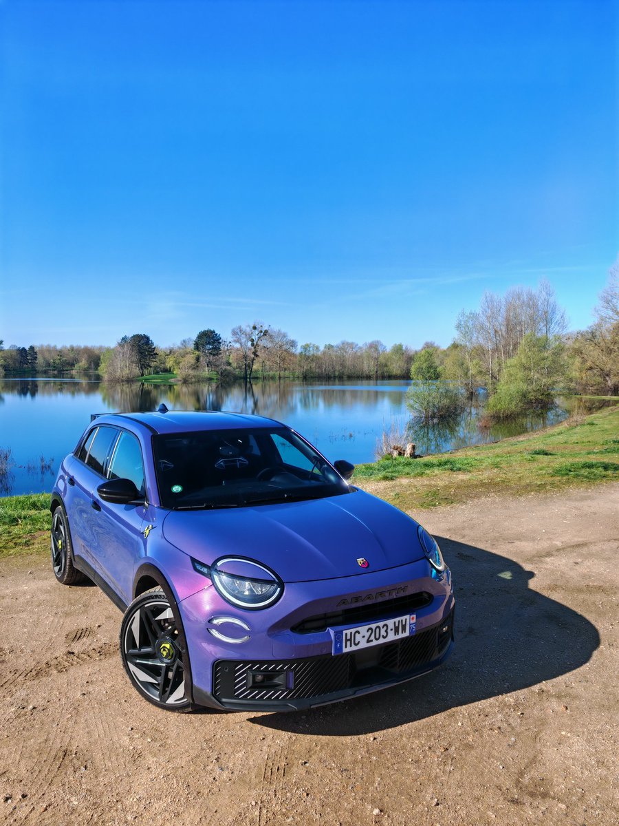 Le Novichok De Hoonited tweet media