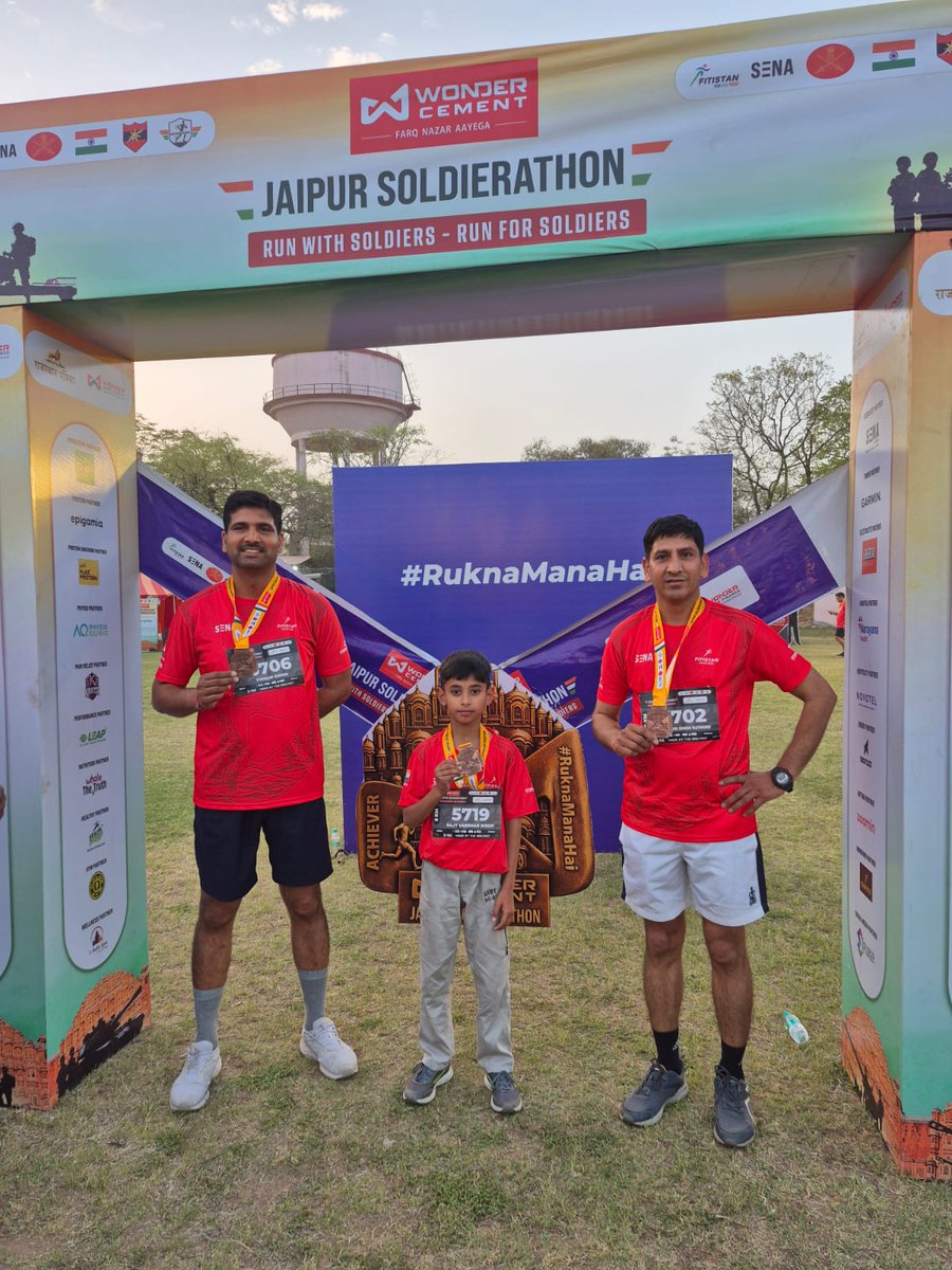 𝐍𝐚𝐫𝐞𝐧𝐝𝐫𝐚 𝐒𝐢𝐧𝐠𝐡 𝐑𝐚𝐭𝐡𝐨𝐫𝐞 tweet media