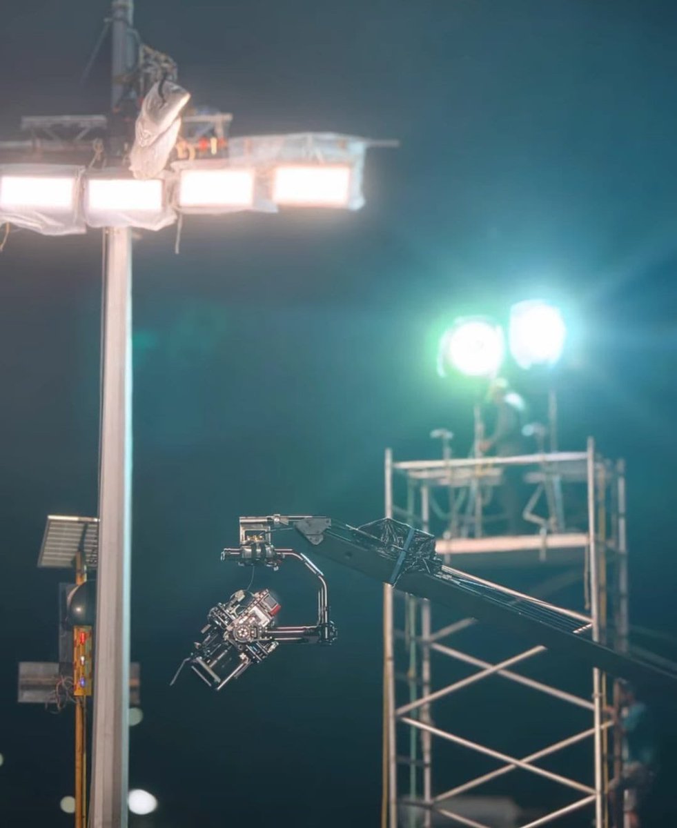 Dulquer Trends Official tweet media