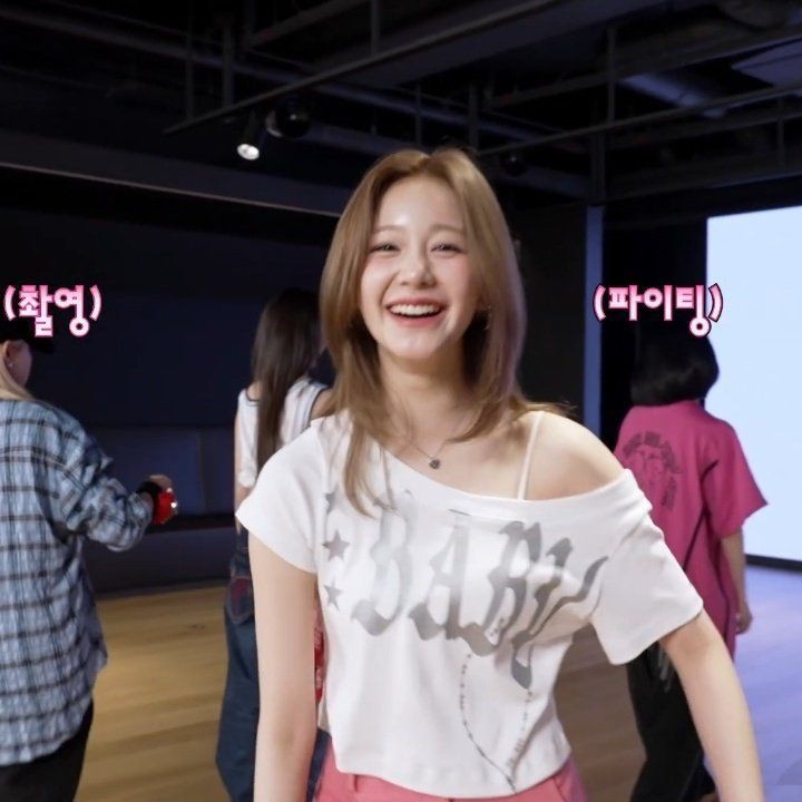 𝘈𝘔𝘖𝘜𝘙𝘈. tweet media