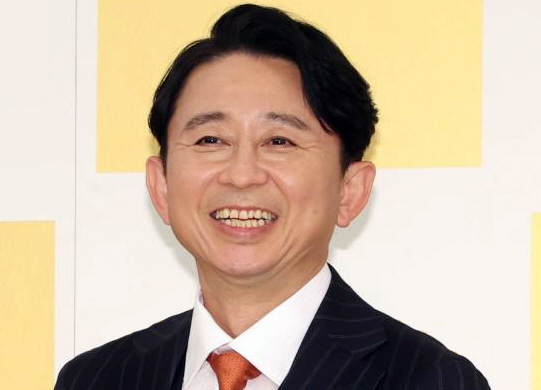 livedoornews's tweet photo. 【絶望】有吉弘行、紙おむつを洗濯機で洗ってしまう 共感コメント800件超
https://t.co/NjPO06RNOW

有吉は「オムツ洗濯。ポリマー爆発。絶望しかありません」とポスト。投稿には「まだまだティッシュ、ダンゴムシ、小石…破壊力もアップします」「柔軟剤を倍量いれて」などの声が寄せられた。 https://t.co/5Qn44VZ1yJ