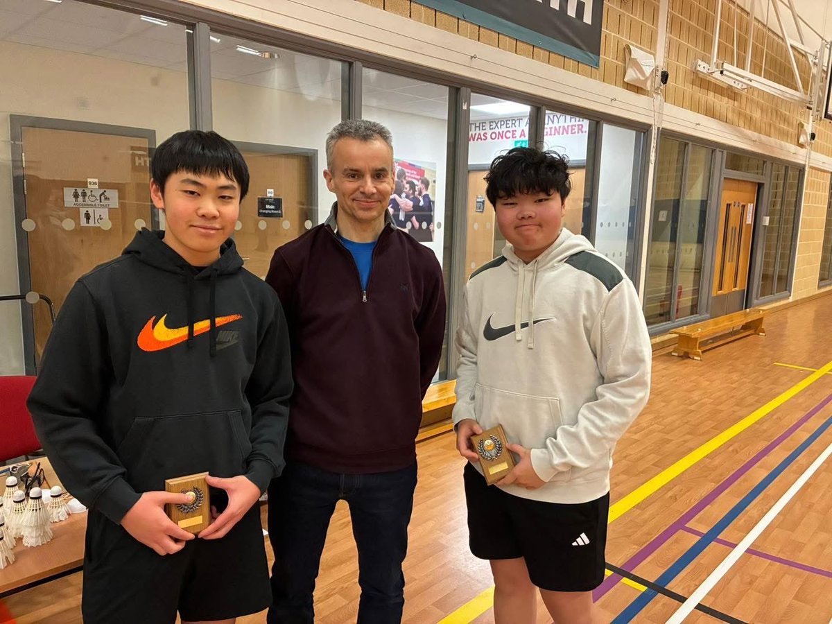 GlenearnBadm's tweet photo. It was great to see ten Glenearn players compete in yesterday’s Perth &amp; District Junior Badminton Tournament, featuring talented young badminton players from across the Midland region. 

Congratulations to Logan and Taylor who paired up to win the U17 boys doubles. https://t.co/tY4SFuUXhW