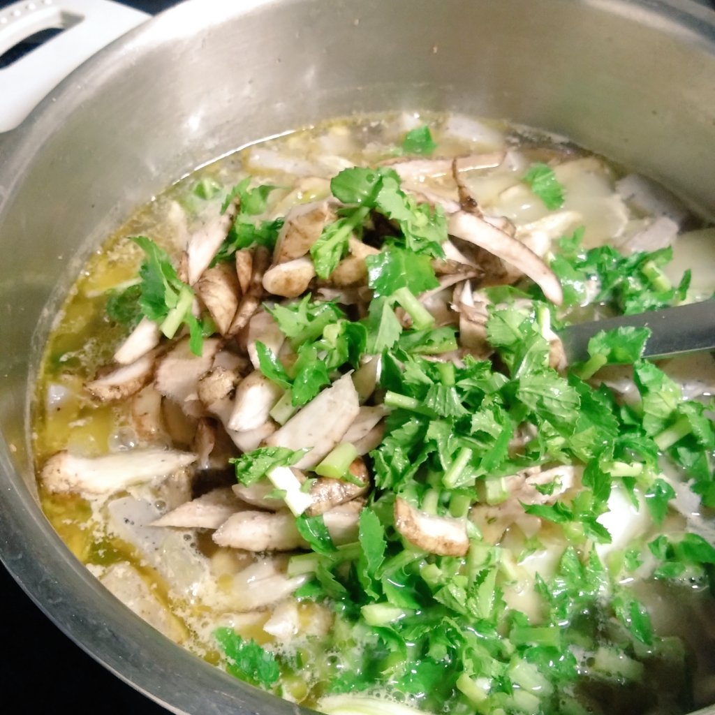 gomhi/ごーみ tweet media