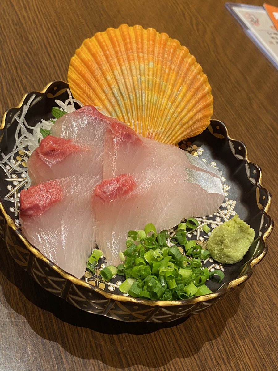 97xx_00's tweet photo. おはようございます！
先日は美味しい物食べたり、お祝いもありがとうございました😭🙌✨

本日ゆりか19時~早い時間のみ❕
3月は今日がラスト出勤です😭

次会えるのは4月🥹
みんなお話しよー🥲🥲🥲🫶 https://t.co/Iaj5eYB0xf