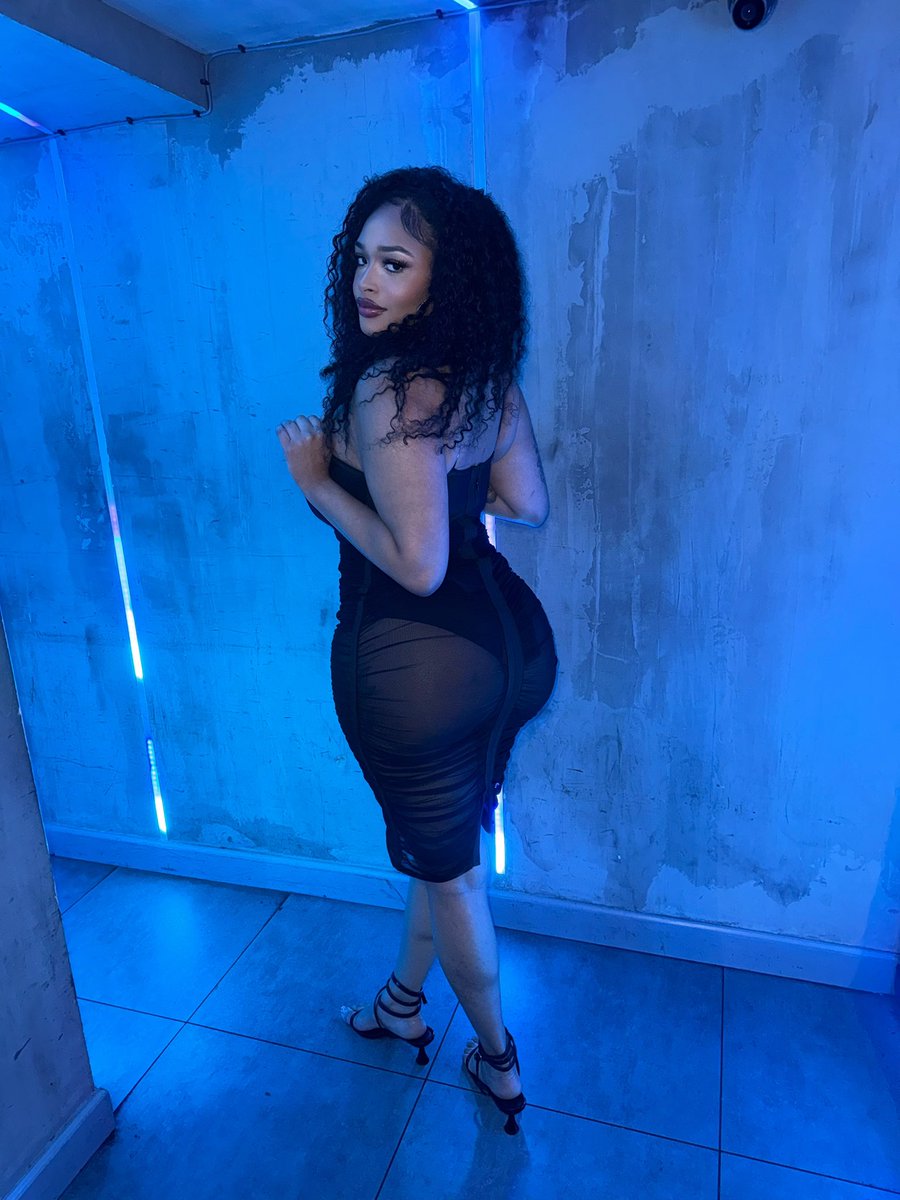 Annah May 💋🖤✨ tweet media