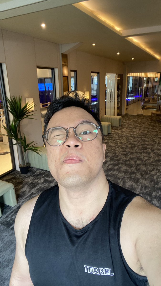 baritoneʷᵃʰᵘ tweet media