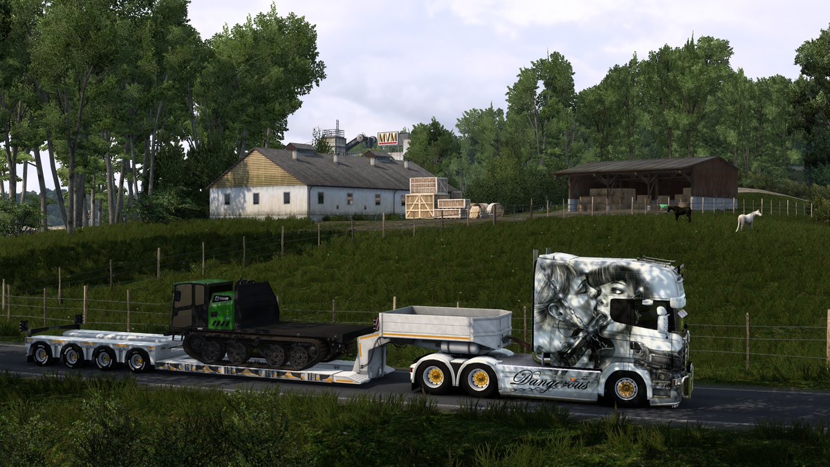 MirkoGTR's tweet photo. My custom build Scania R580 RJL, made for a special transport 📸#EuroTruckSimulator2 #ETS2 #worldoftrucks #ScaniaR580 #V8 #RJLScania #KingOfTheRoad #ScaniaV8 #Scanialover #GunsNRoses #BestCommunityEver @SCSsoftware https://t.co/H7hvO8pE2L