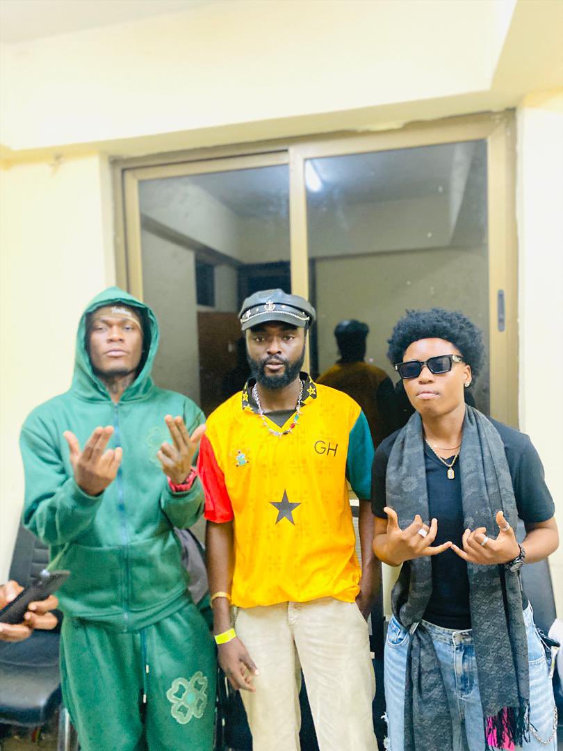 Samekidd_'s tweet photo. NO.9
Industry Machines
@iamedem @BoiiKpese ❤️🐐 https://t.co/BkXBc51pnl