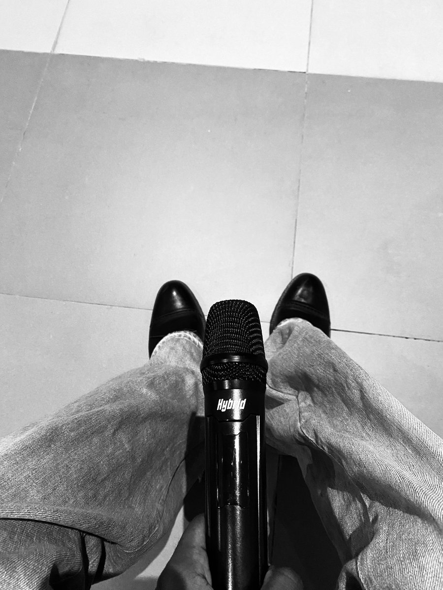 Merchah 🖤 tweet media