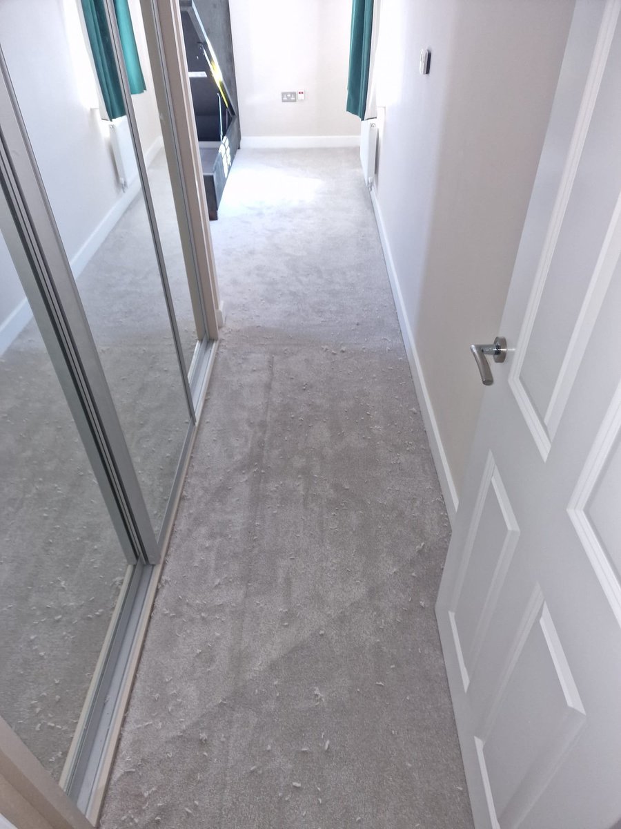 Another great fitting job by team Charnwood. 

#Carpet - Made by #Abbingdon (Caress)
Colour: Colour: Champaign 06
Underlay: Made by #Willsons