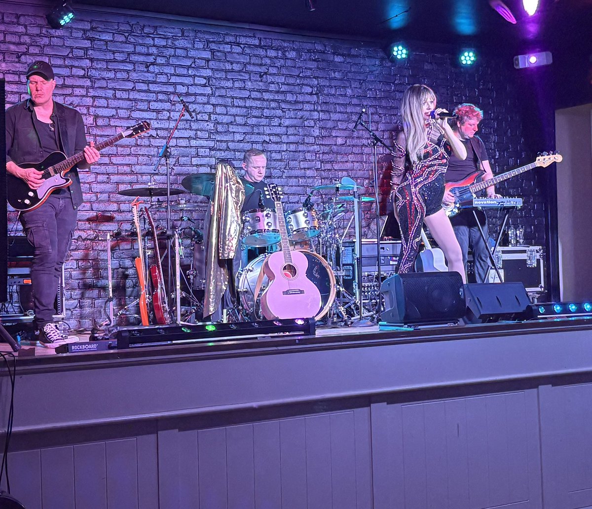 Bilton Club tweet media