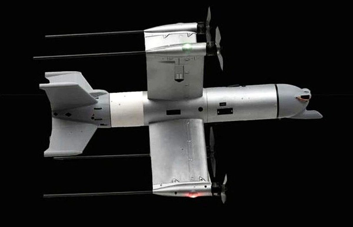 Украинский дрон-перехватчик Octopus-100 от TAF Industries способен развивать скорость свыше 300 км/ч, работать на высоте до 4500 метров и эффективно уничтожать вражеские беспилотники даже в условиях радиоэлектронной борьбы. Новая технология усиливает возможности Украины