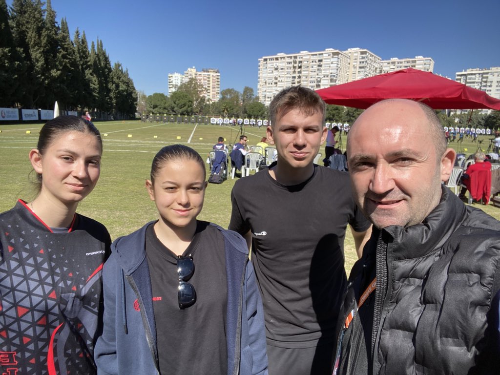 ergl_burak's tweet photo. Türkiye Okçuluk federasyonu tarafından Antalya’da düzenlenen 18 Mart Şehitleri Kupası 1. Ayak müsabakalarına Eldivan Gençlik Spor Kulübü olarak katılım sağladık.#Eldivan #çankırı #okçuluk https://t.co/zqXRWKcv5n
