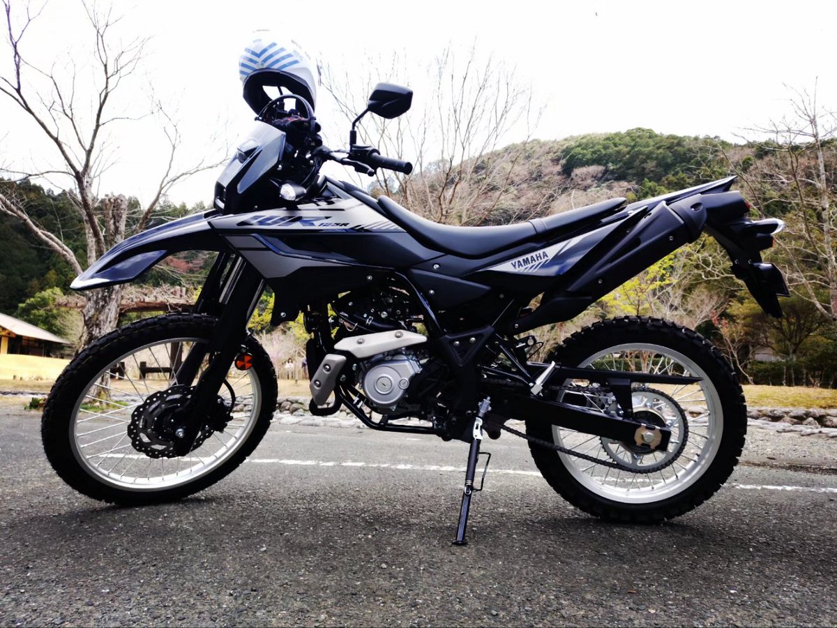 Mars05707829's tweet photo. バーディ50を仕事場の若い衆に譲渡！
そして、WR125Rを向かい入れました

春野町までならしで160キロ…

お尻痛いです(｡>﹏<｡)

#WR125R
#レッドバロン掛川
#YAMAHA
#春野町
#アクティ森 https://t.co/cEMMmvJLvG