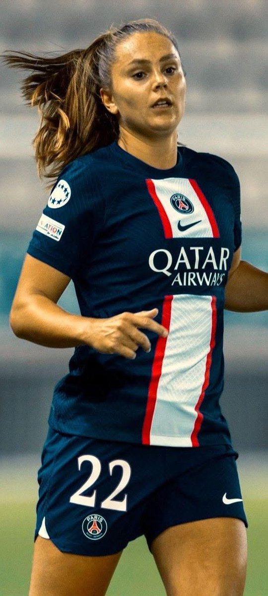 Le Media 100Filtre tweet media