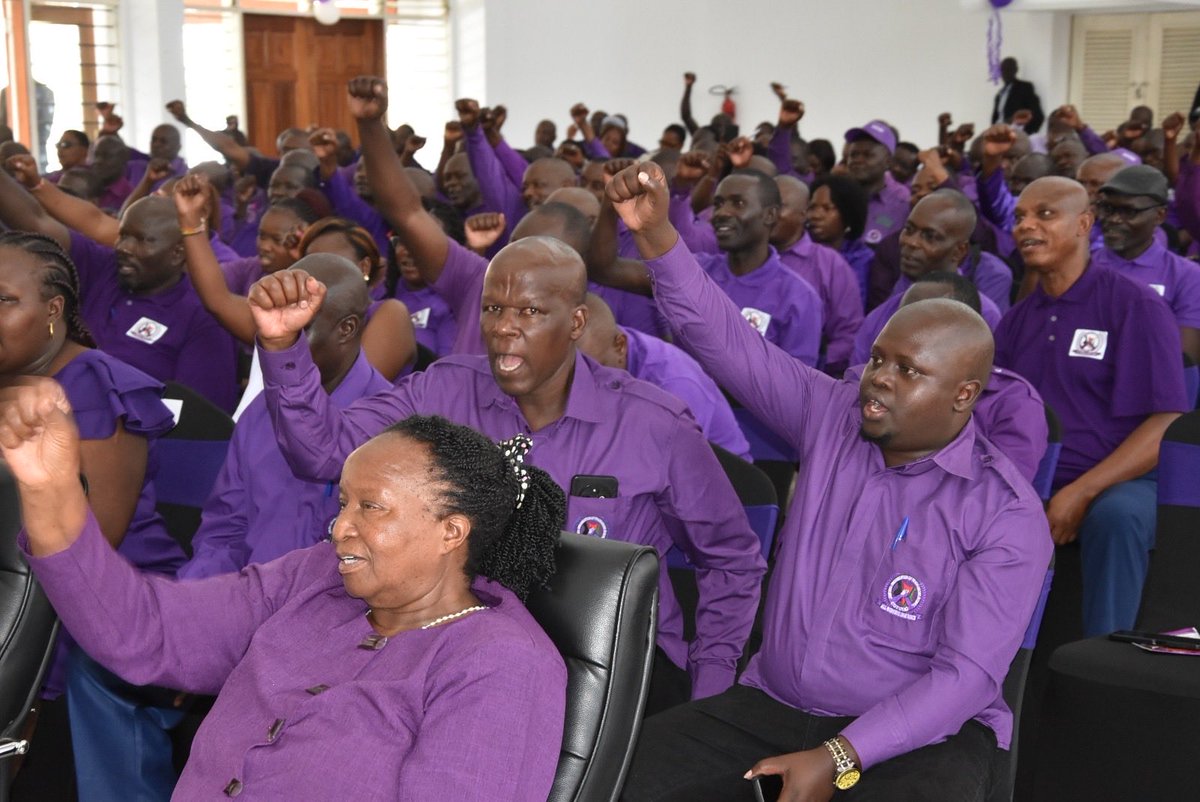 Francis Atwoli NOM (DZA), CBS, EBS, MBS. tweet media