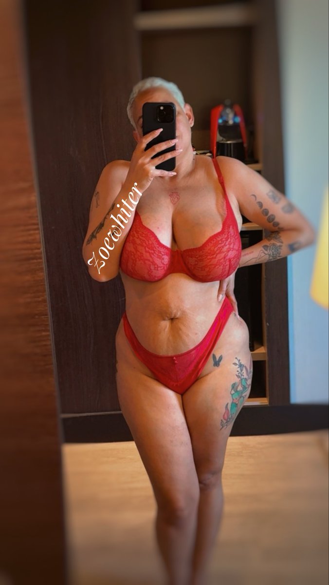 zoewhiter 10K tweet media