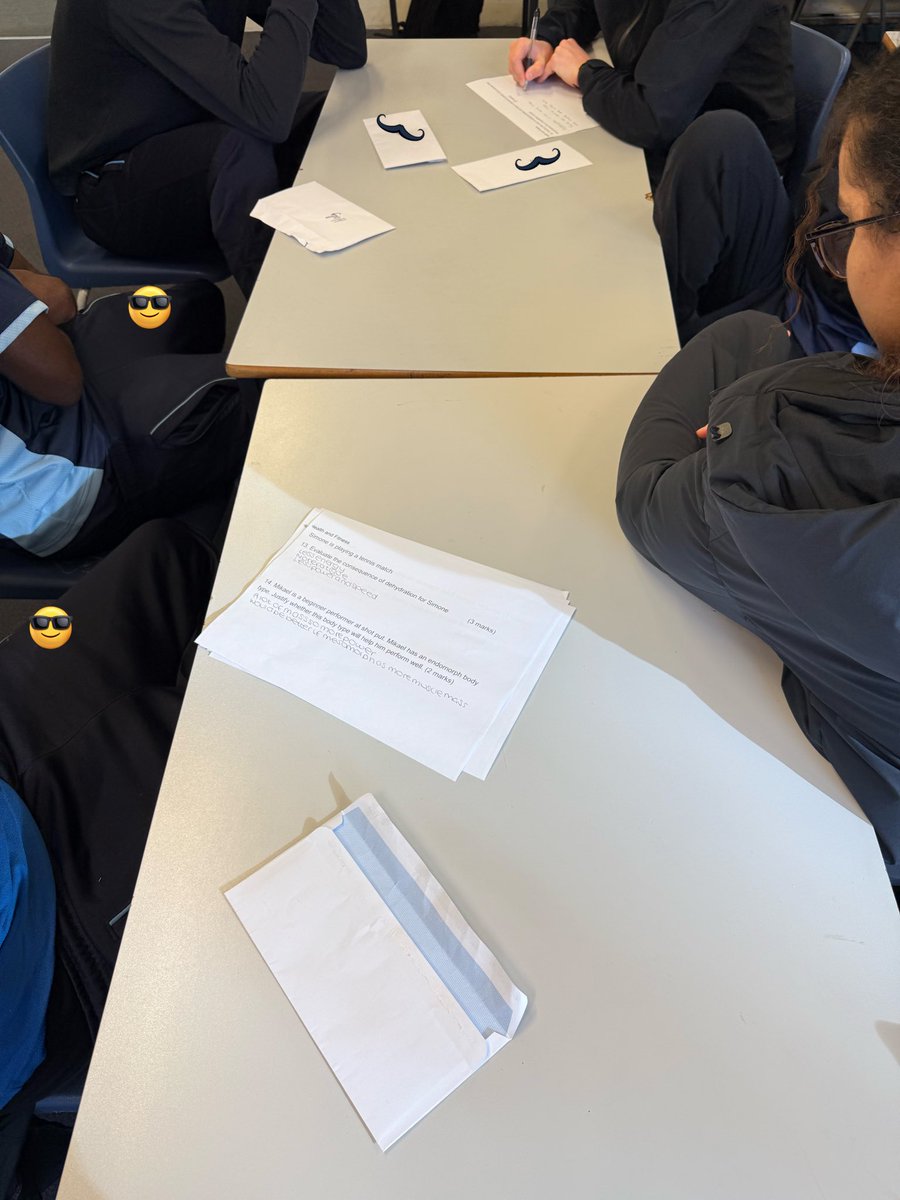 Miss Winter tweet media