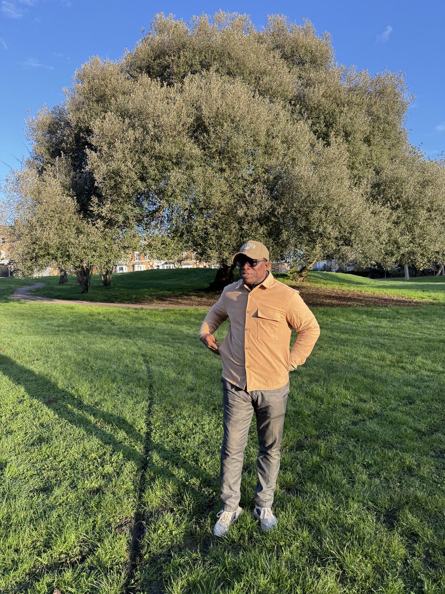 Sir Joe Edet Ph.d, KSS, FICMC, FICAN, FHNR. tweet media