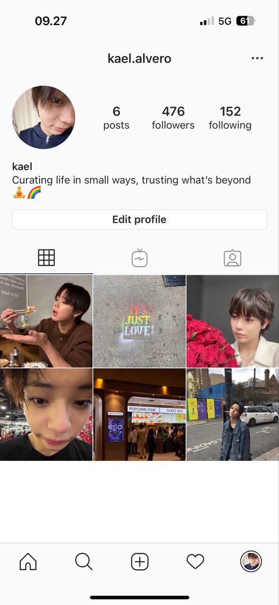 moonceros's tweet photo. a rulnyul ryulyul few tweets au
—from teknik x sastra universe

so, lets go back to the moment when rafka first met kael through a mutual friend. https://t.co/j7n0mjYpkl