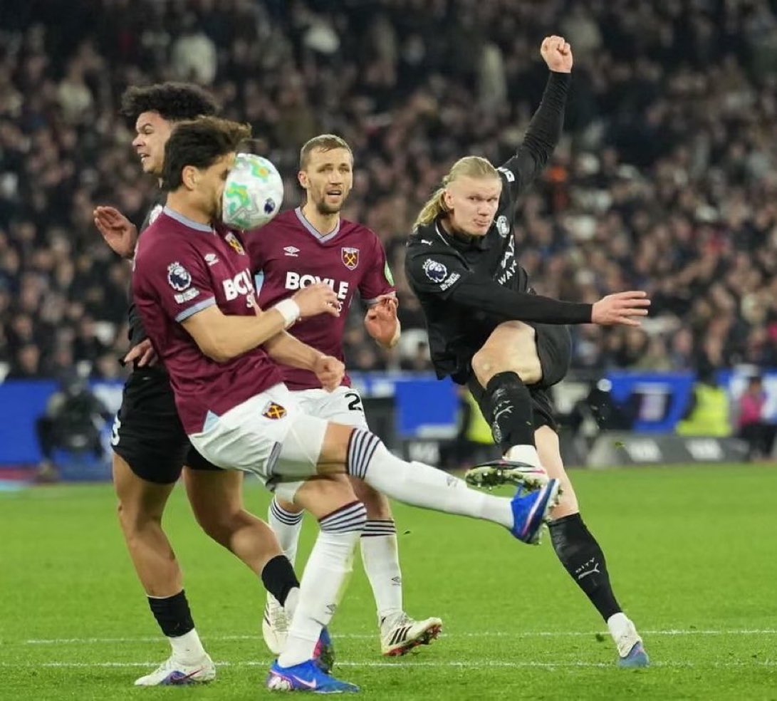 Out Of Context Erling Haaland tweet media