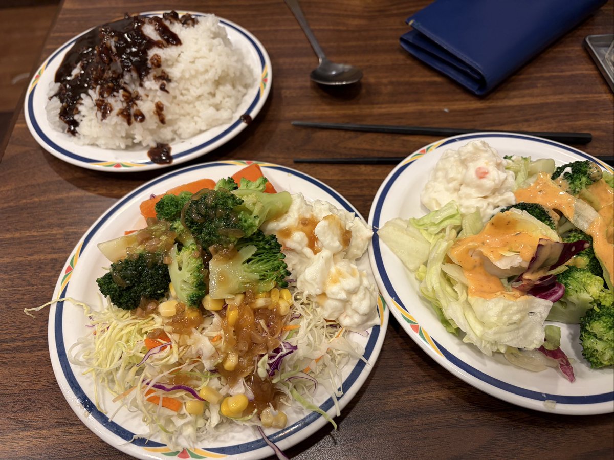 サラダバーは肉が来るまでが勝負！！