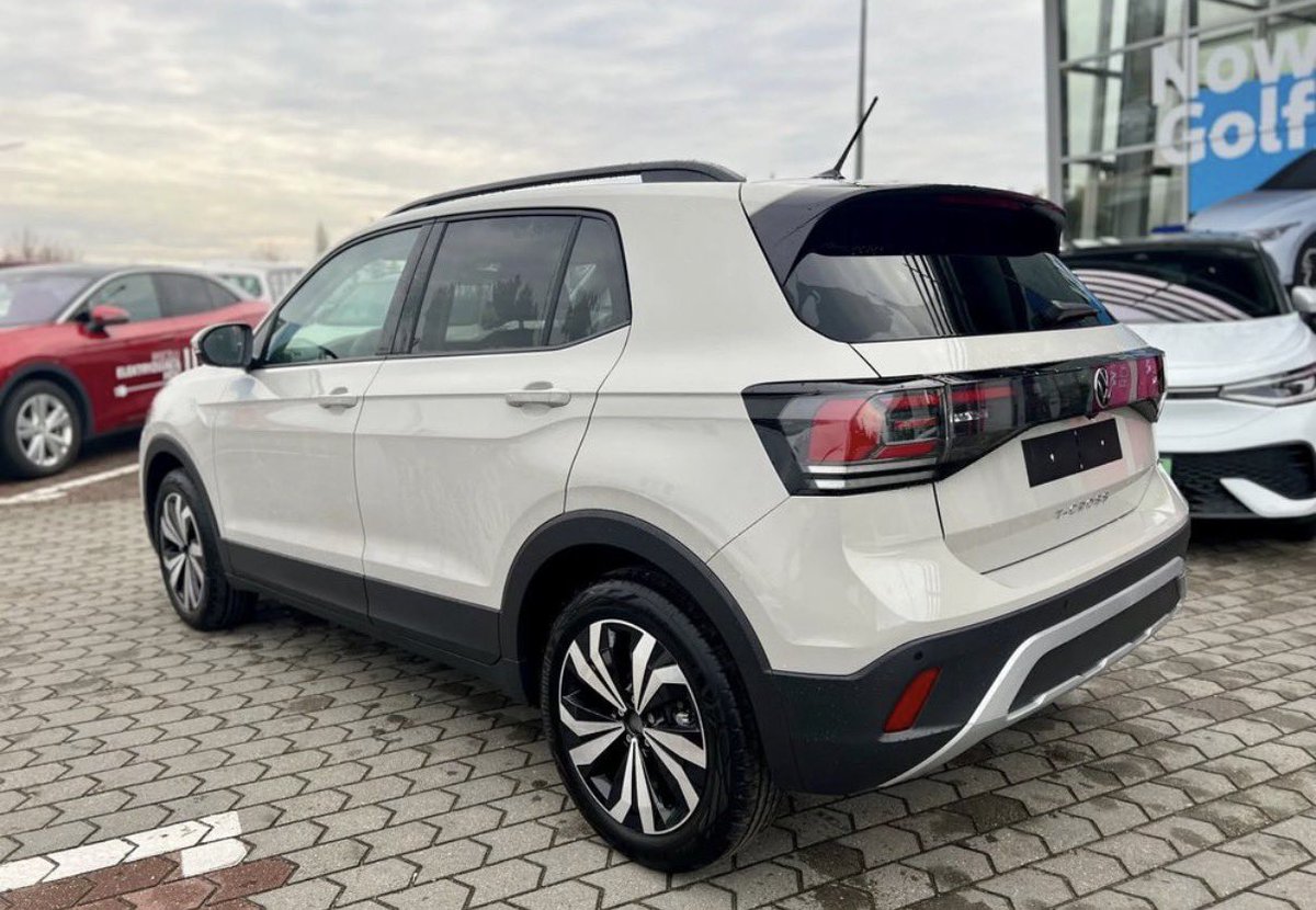 GallusWen tweet media