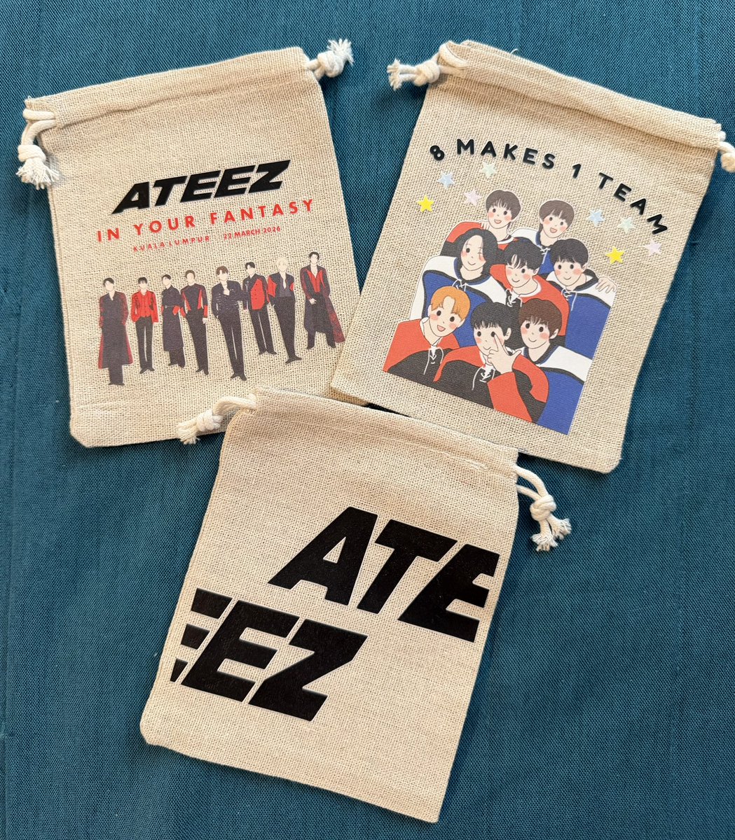 mobychomki's tweet photo. ATEEZ IN KL FREEBIES - 22 MARCH 2026

🌼 Drawstring pouch bag 
🌼 Custom mini notebook
🌼 Button badge

Not sure what time I’ll be there since I have yet to sort out my ticket but I’ll be passing this around randomly 💕

#pasarATEEZ #ATEEZinKL #ATEEZinMY #ATEEZ #ATINY
#IYFinKL https://t.co/CgfqZHBHj0