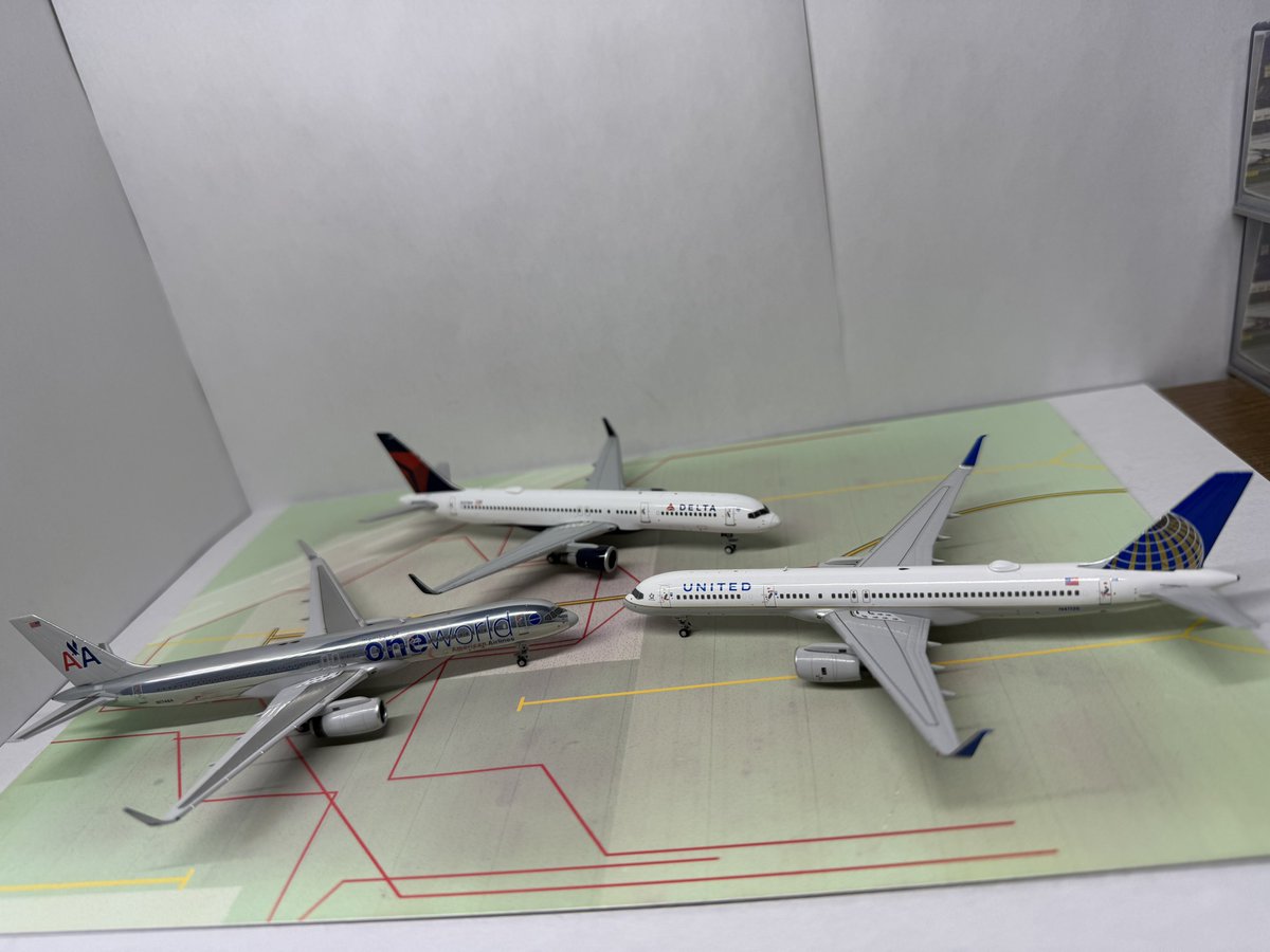 アメリカ3大キャリアの757