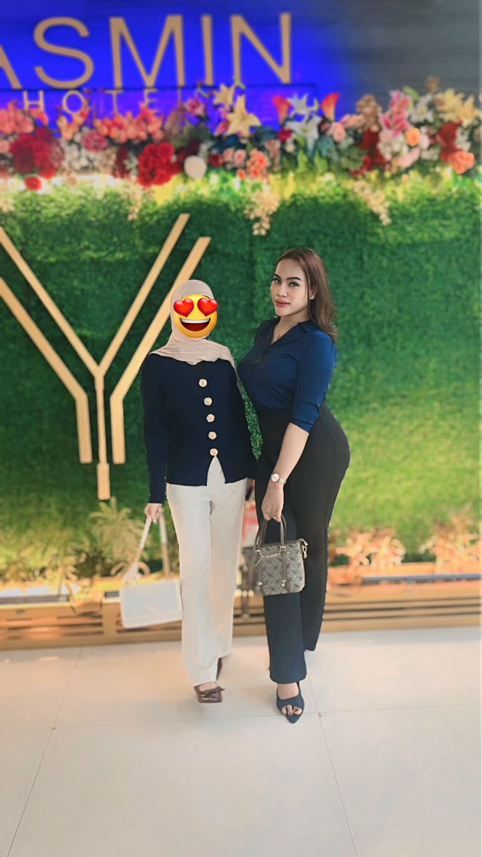 BIG ASS 🍑 tweet media