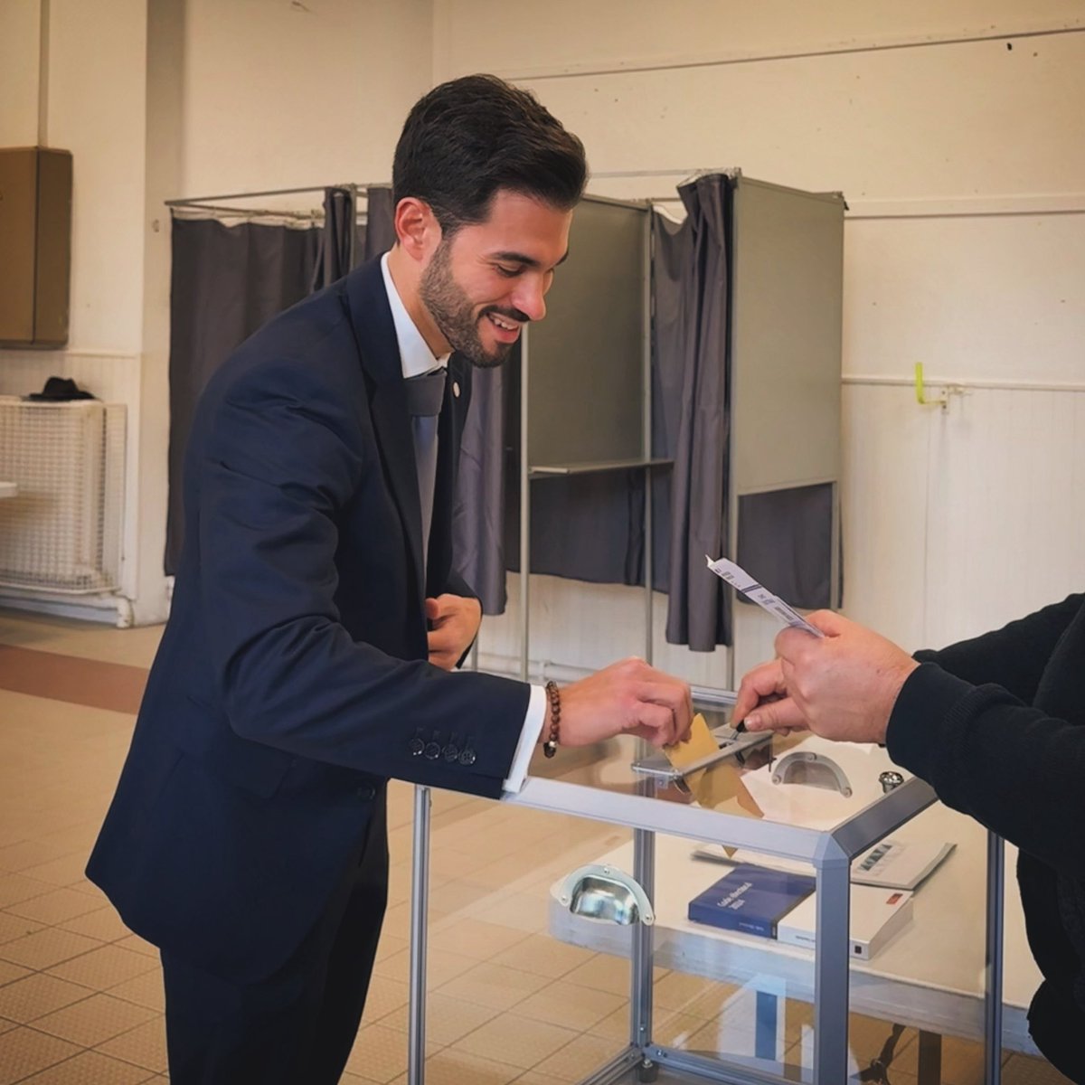 NRondepierre's tweet photo. 🗳️ A voté ! #municipale2026 https://t.co/t3AvmiVsFU