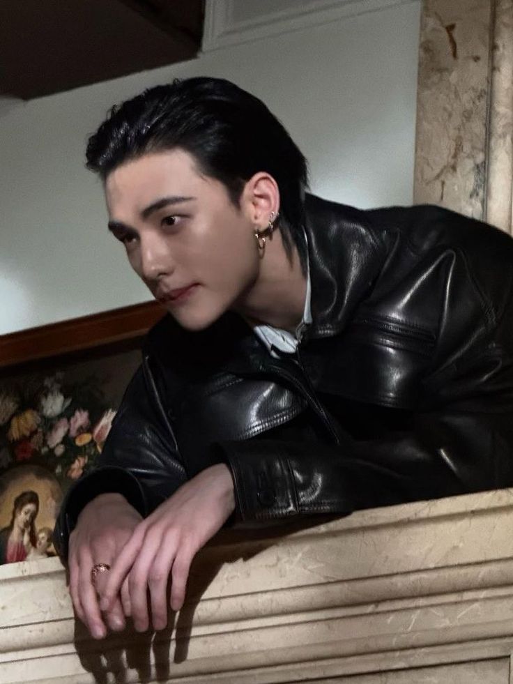 ᥱᥴᥣі⍴sᥱ 🌖 kinda ia. tweet media